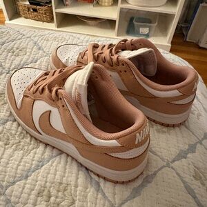 Nike women’s Dunks in Pink and White